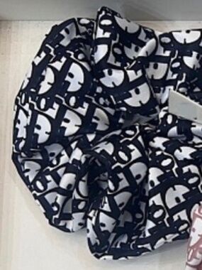 CD Scrunchie NEW